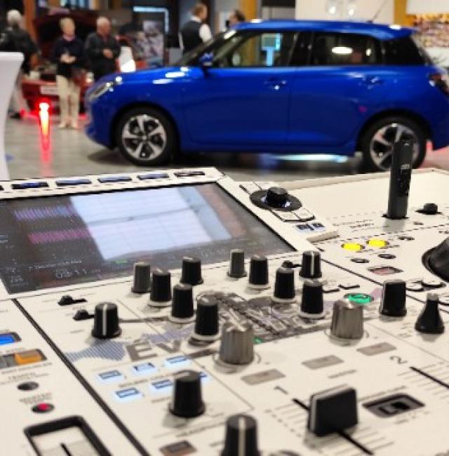 Silver Événement Anime le Lancement de la Nouvelle Suzuki Swift Hybride à Vernon et Évreu